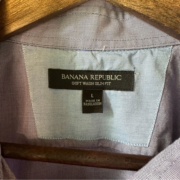 Banana Republic Cotton Slim Fit Button Down Shirt. Large. Purple. - Picture 3 of 8